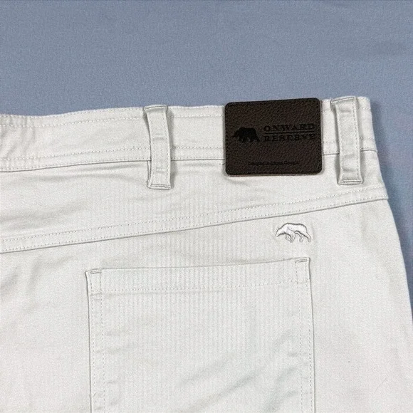 NWT Onward Reserve 5 Pocket Pants Khaki Straight Chino Microfiber Size 40x30 - Picture 3 of 9